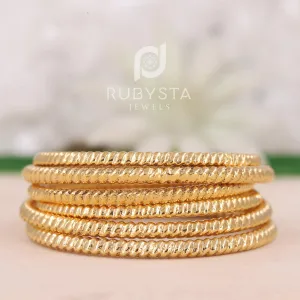 Simple Gold Band