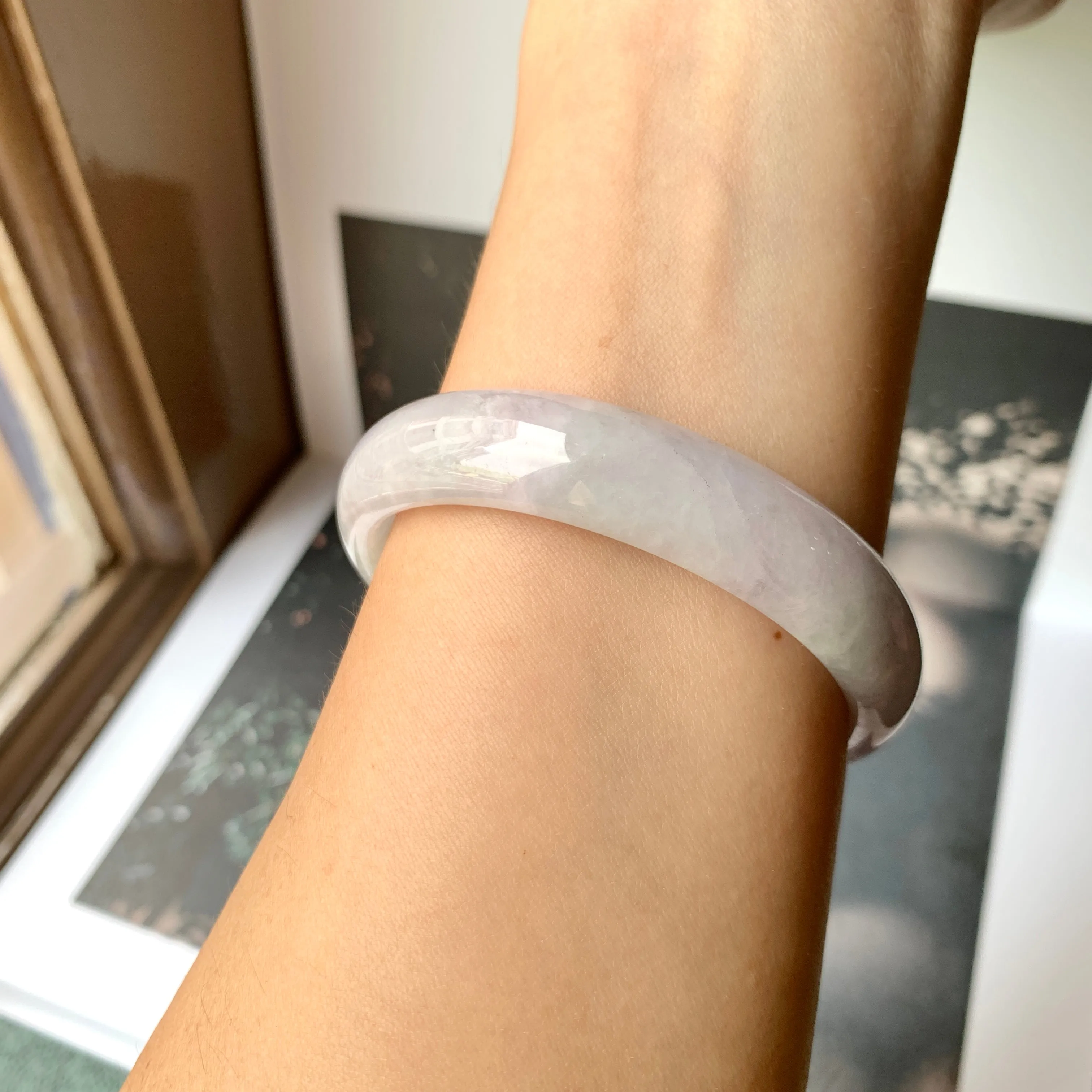 SOLD OUT: 53.2mm A-Grade Natural Light Lavender Green Jadeite Modern Round Bangle No.330088