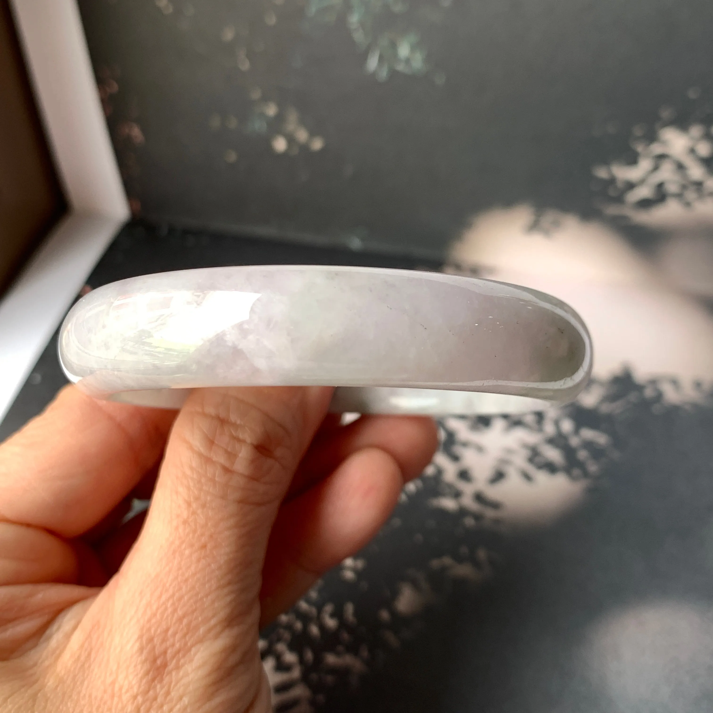 SOLD OUT: 53.2mm A-Grade Natural Light Lavender Green Jadeite Modern Round Bangle No.330088