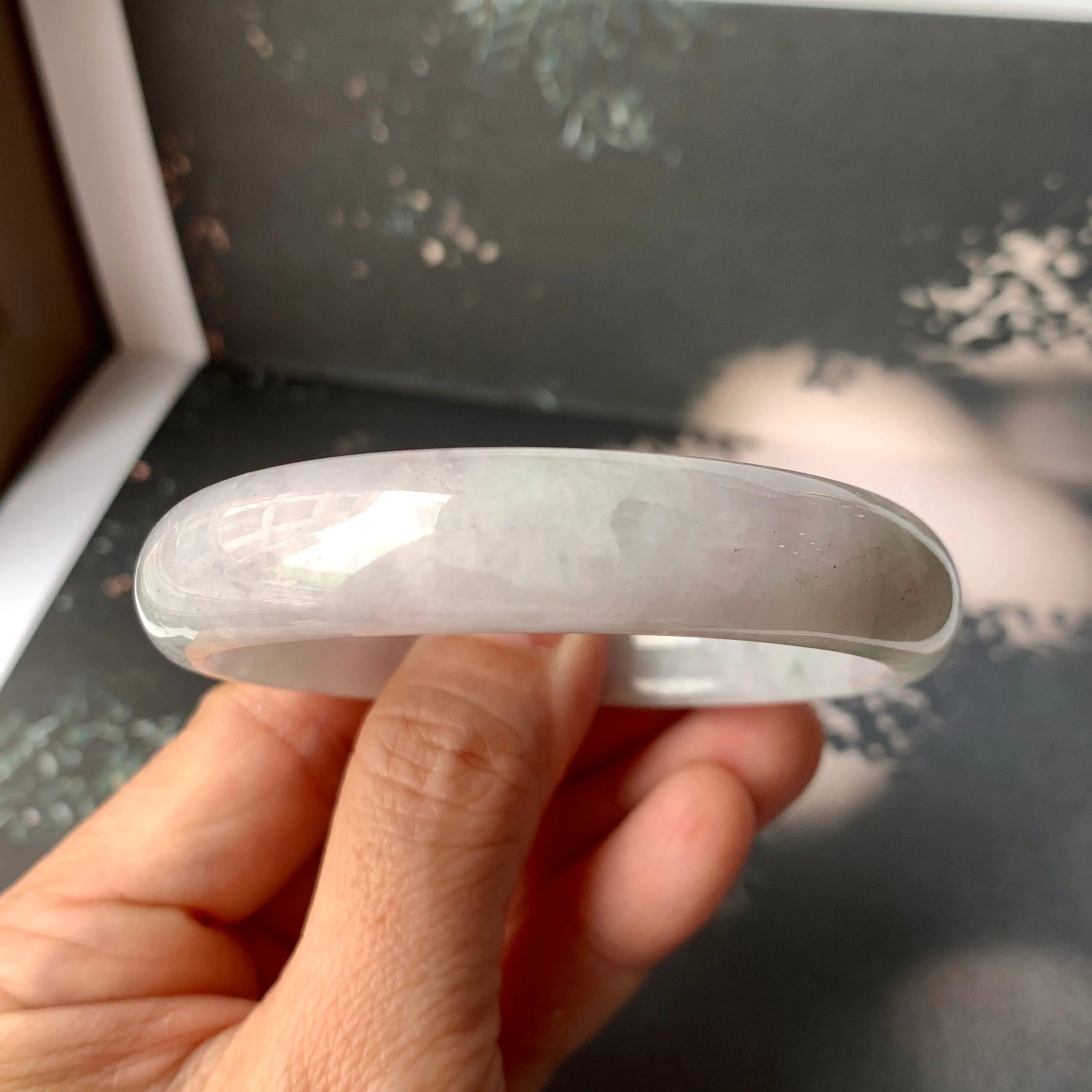 SOLD OUT: 53.2mm A-Grade Natural Light Lavender Green Jadeite Modern Round Bangle No.330088