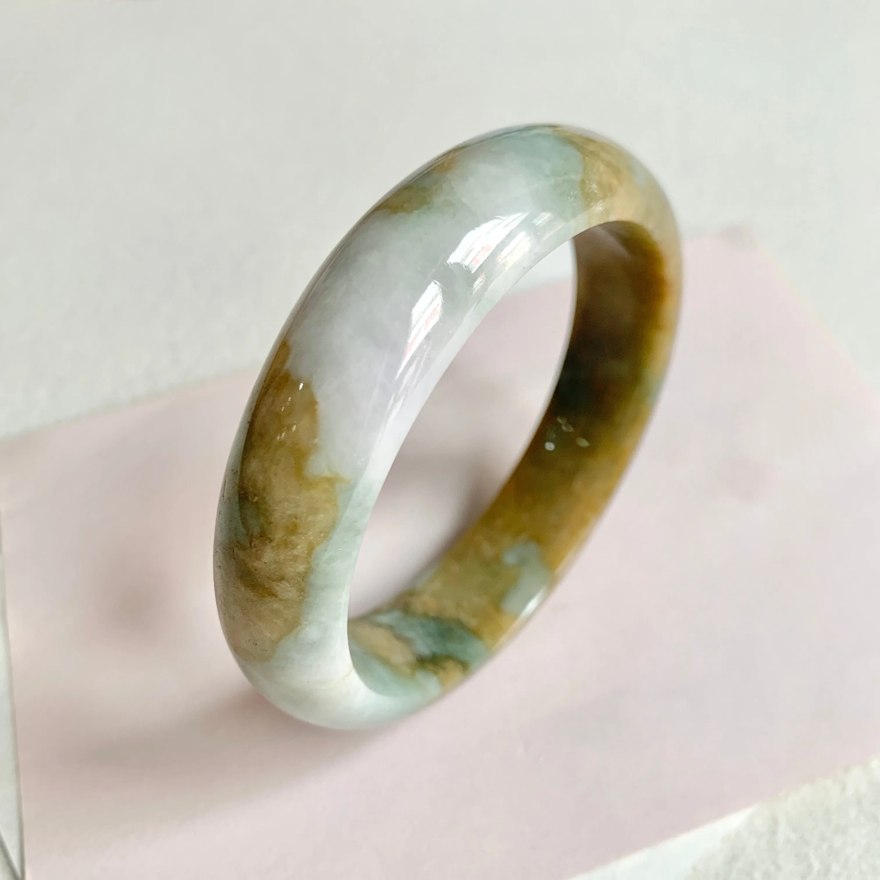 SOLD OUT: 58mm A-Grade Natural Earthy Tone Modern Round Bangle No. 600151