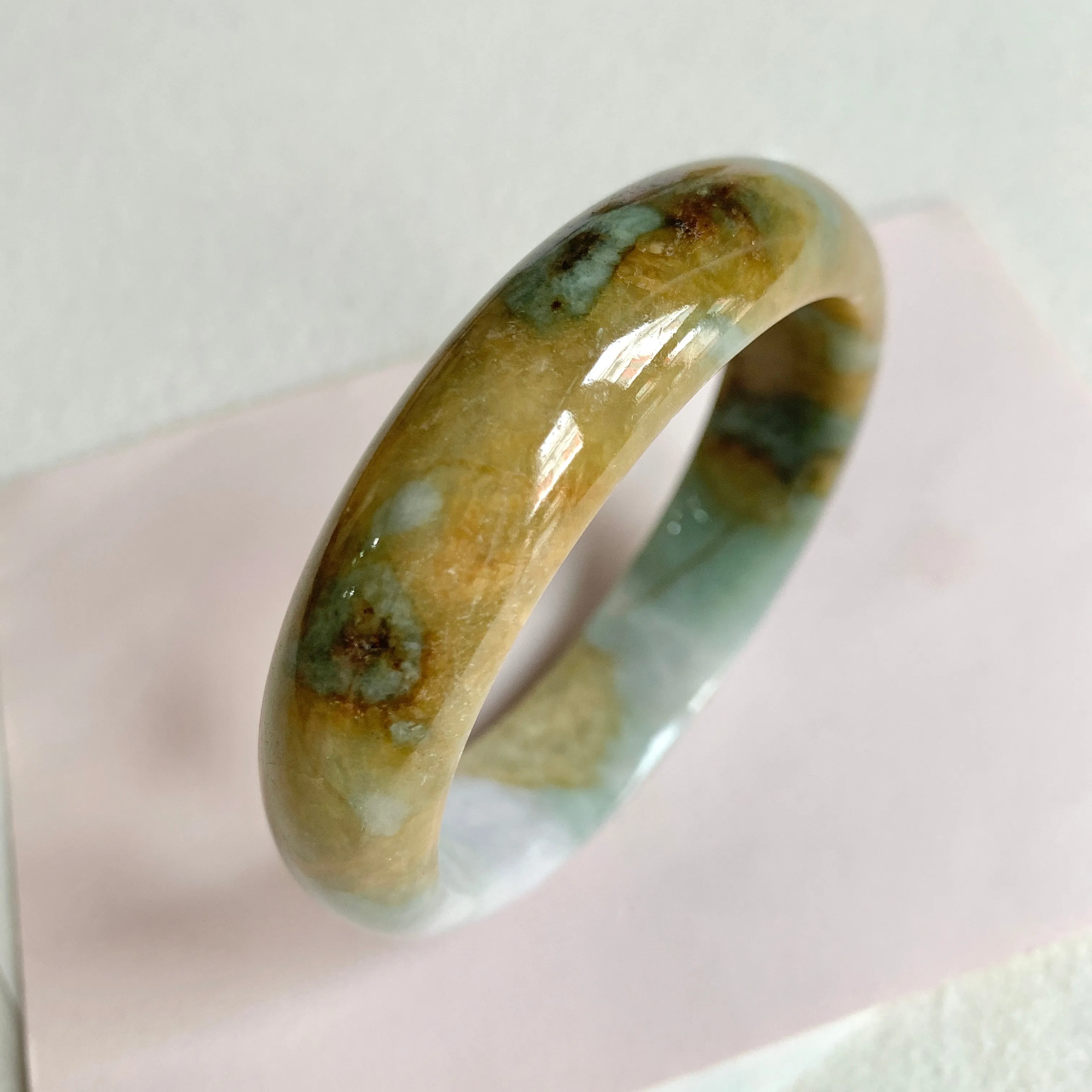 SOLD OUT: 58mm A-Grade Natural Earthy Tone Modern Round Bangle No. 600151