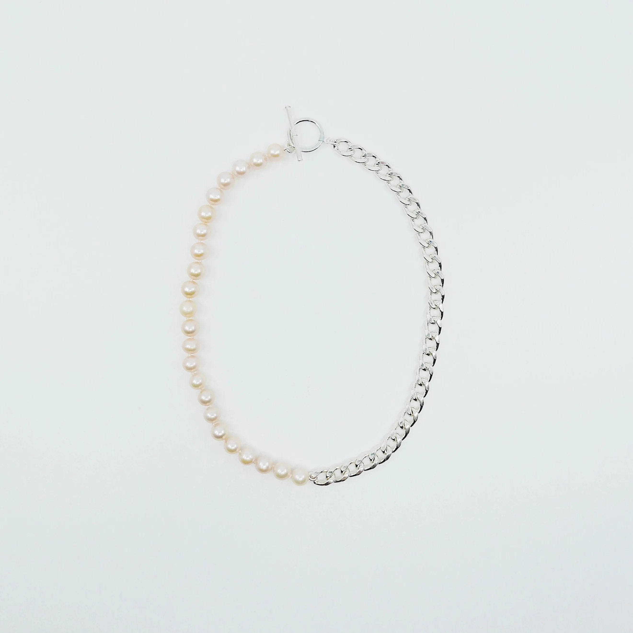 Split Personality Curb Choker