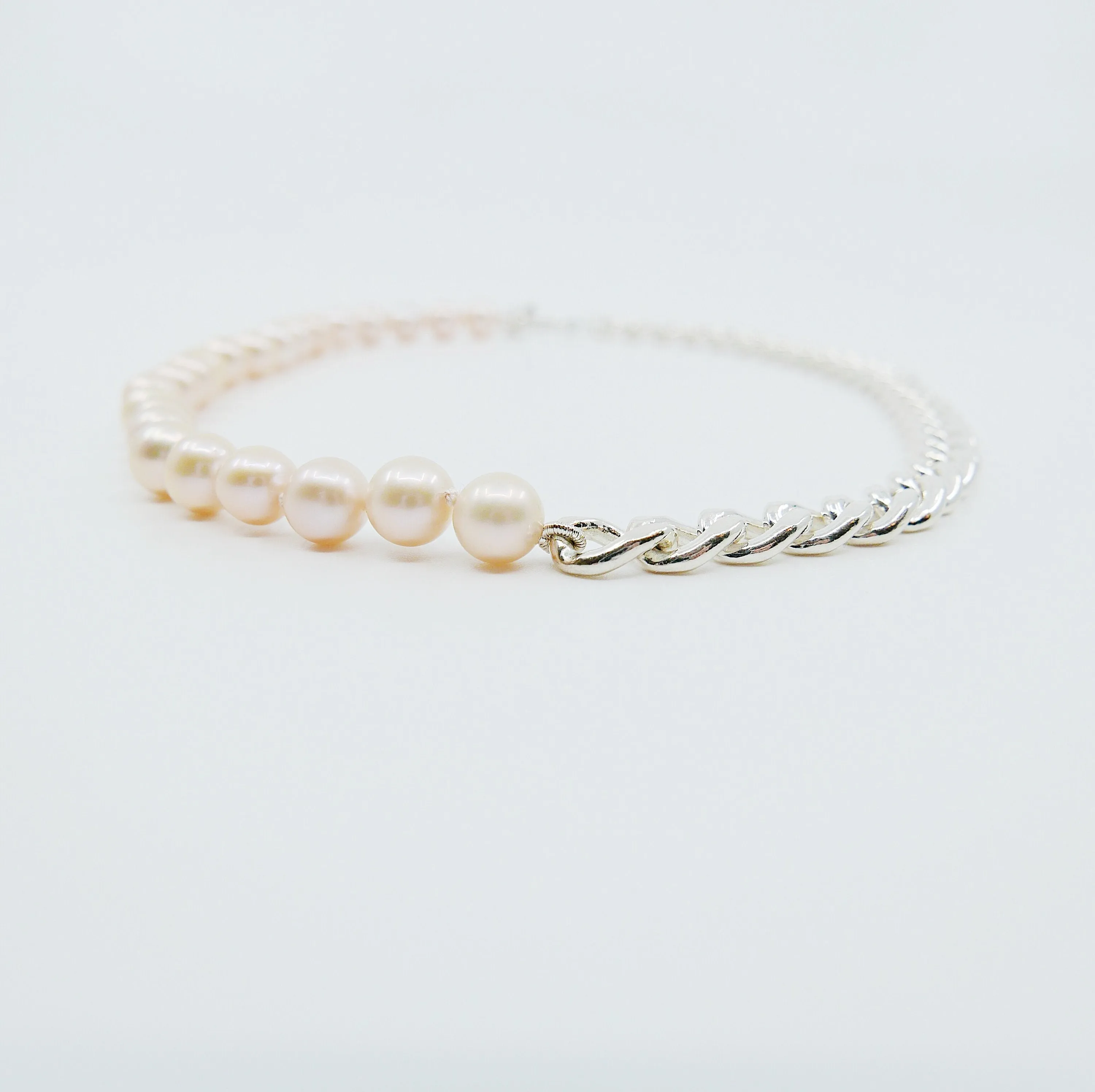Split Personality Curb Choker