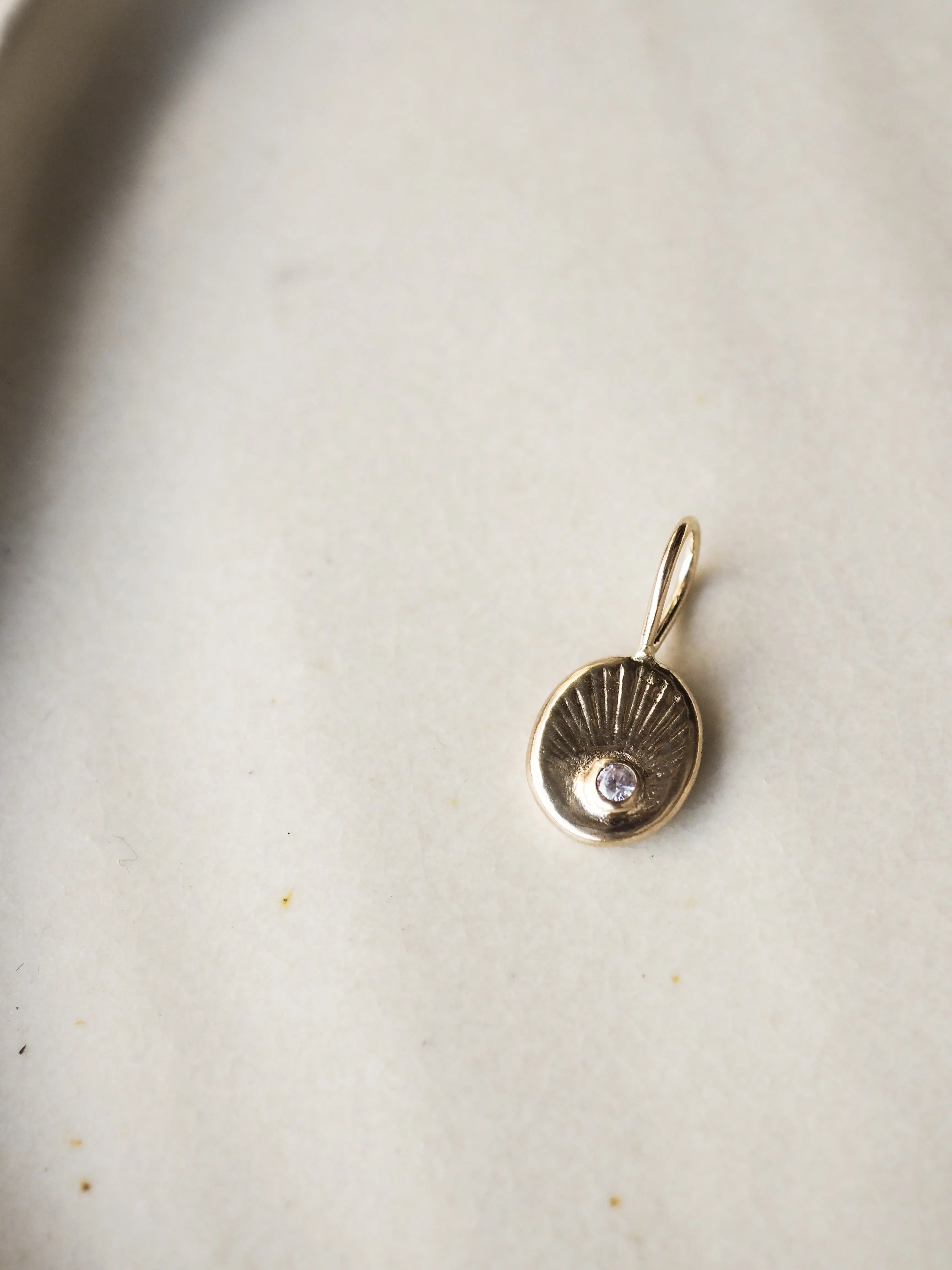 STARBURST DIAMOND PENDANT