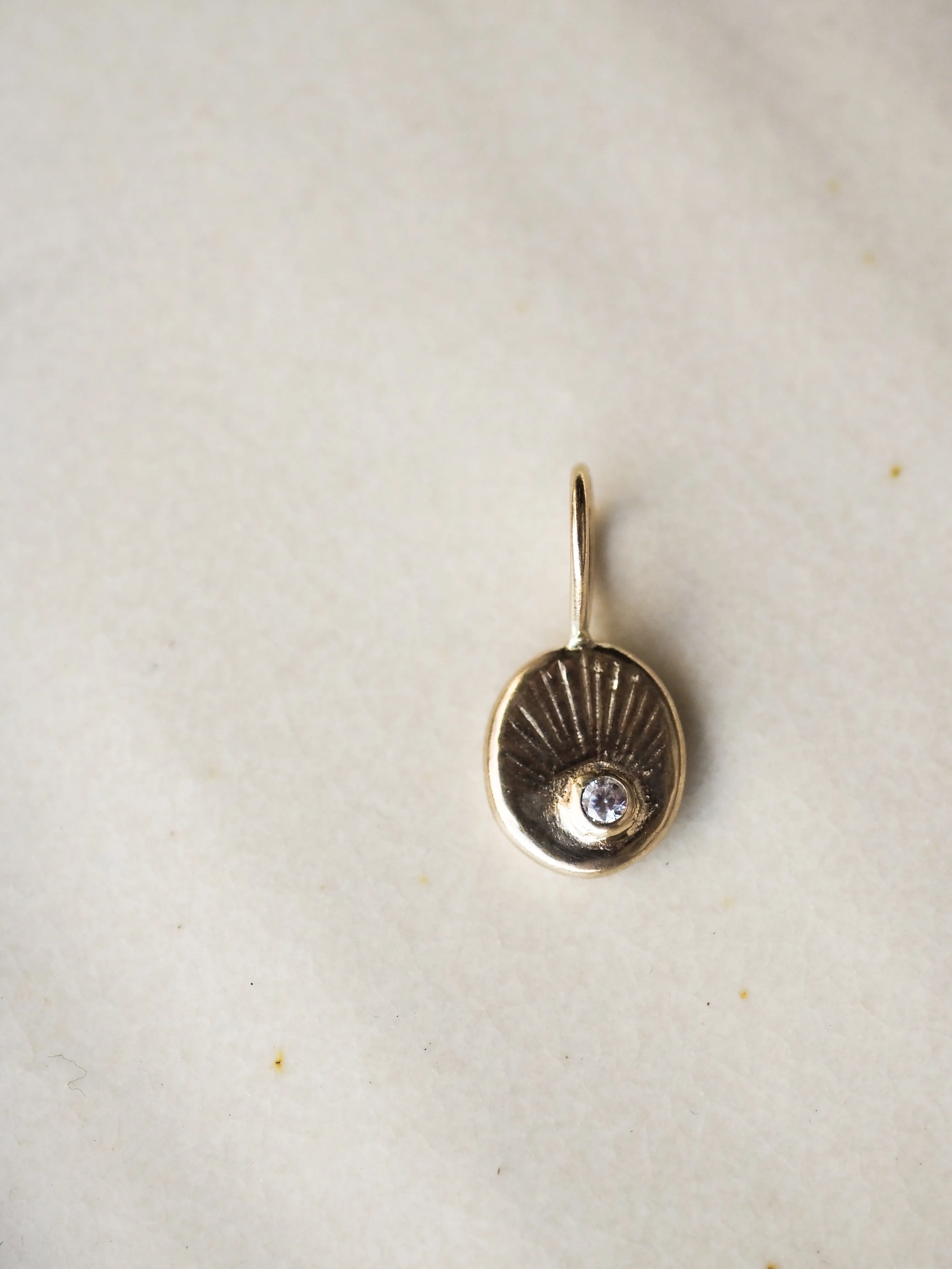 STARBURST DIAMOND PENDANT