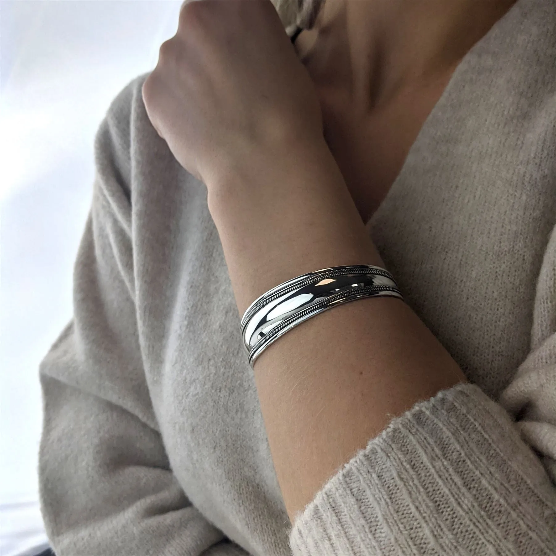 Sterling Silver Rustic Style Rope Braid Design Wide Cuff Open Bangle