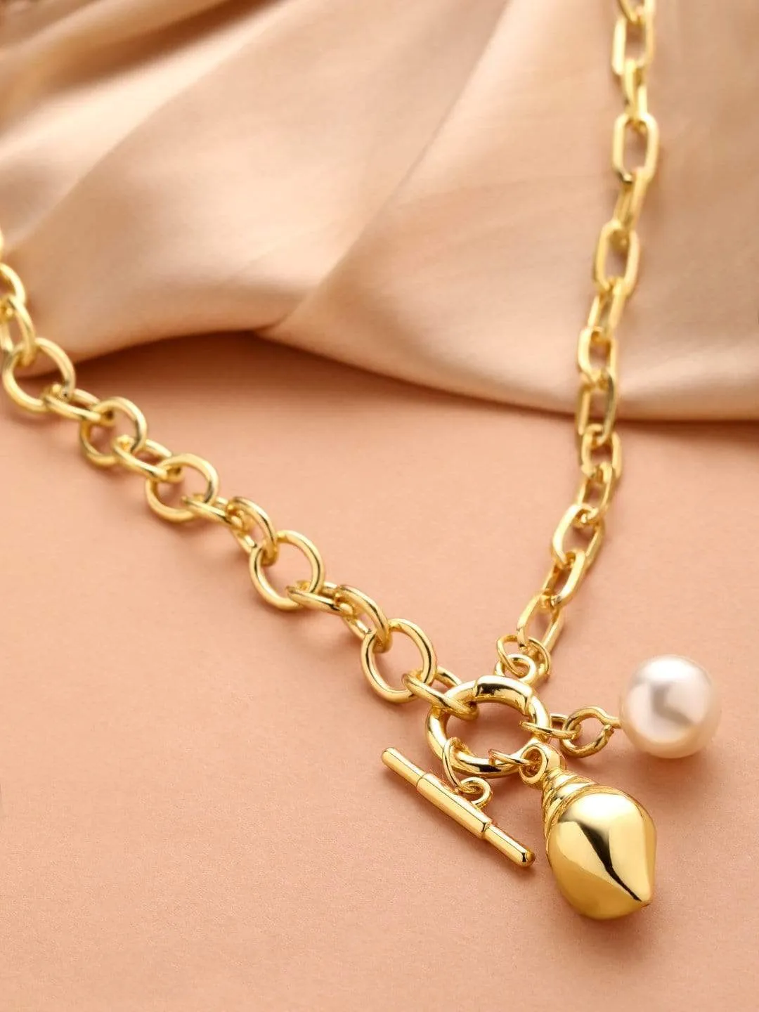 TOKYO TALKIES X Rubans Gold Plated Handcrafted Shunk Interlinked Chain Necklace