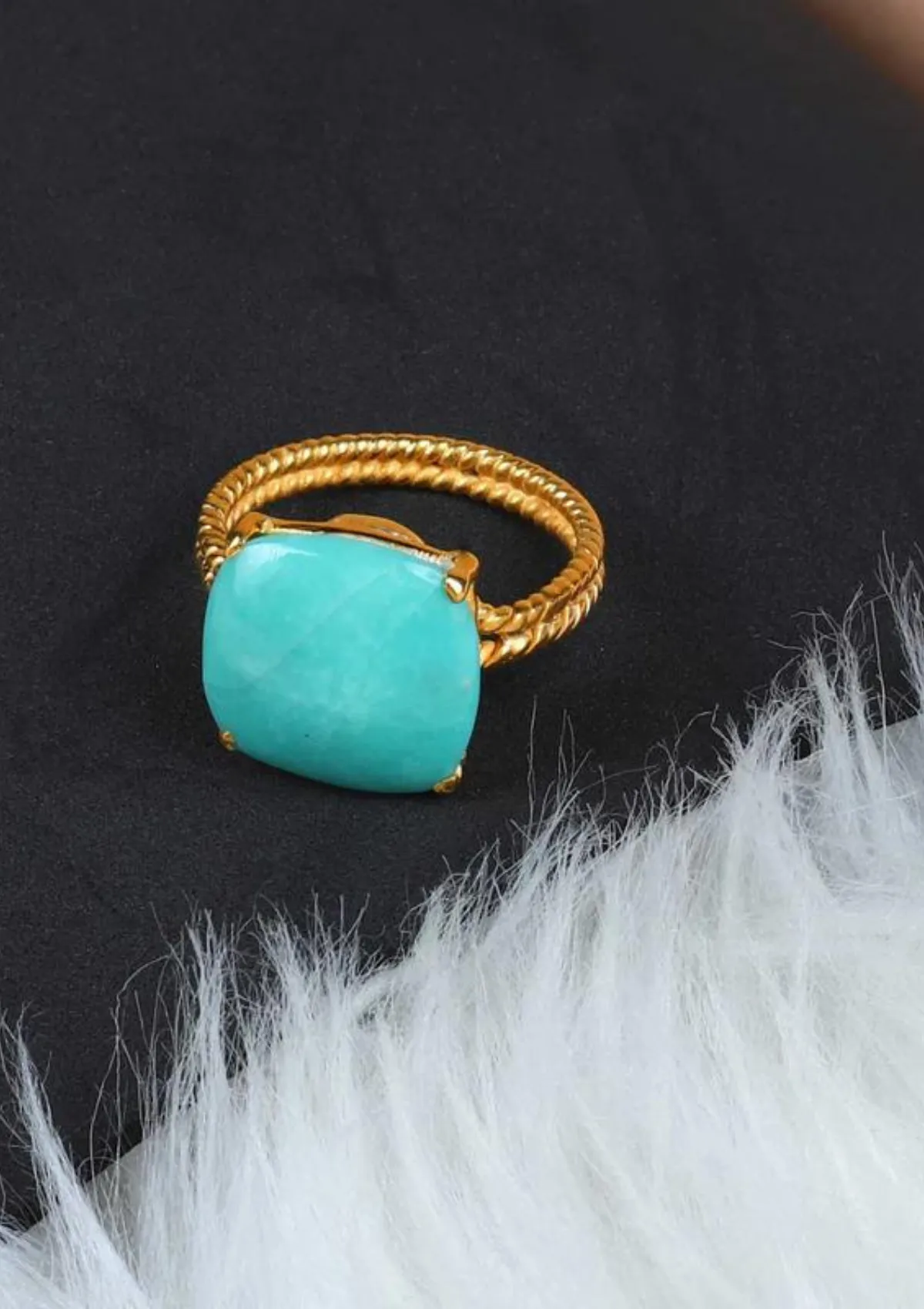 Turquoise Studded Silver Ring